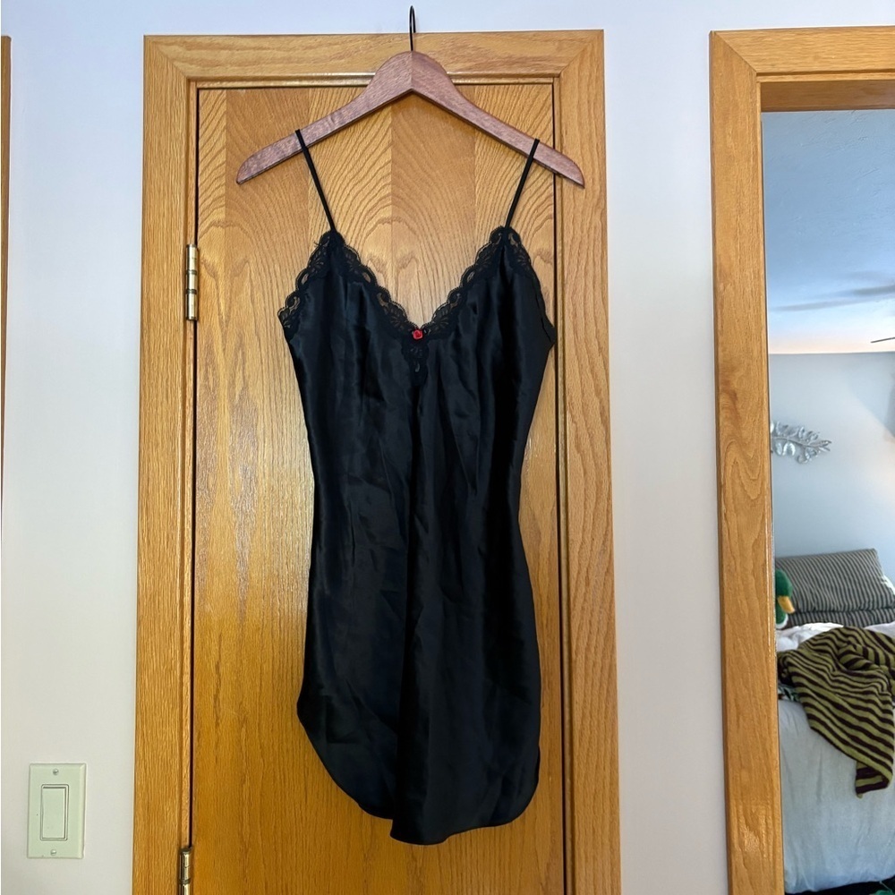 Elegant Black Mini Dress